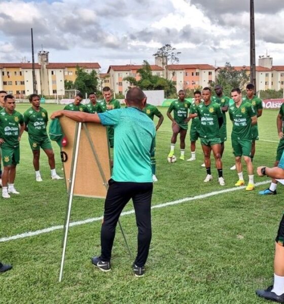 Sampaio Tem Retorno E Prov Vel Baixa Para Jogo De Seis Pontos Contra