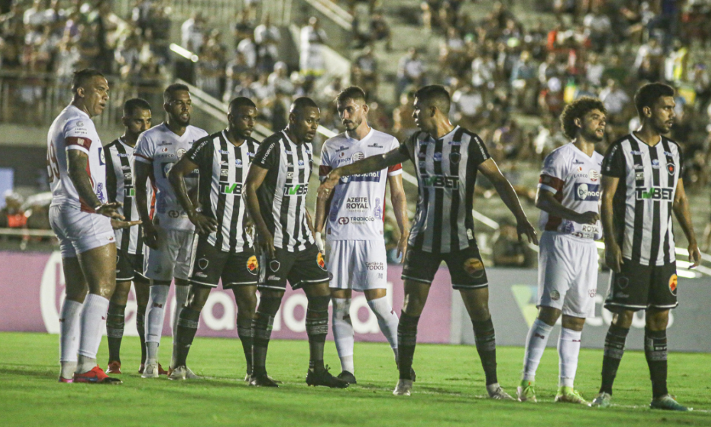 Botafogo Pb E N Utico Empatam Em X Pela S Rie C