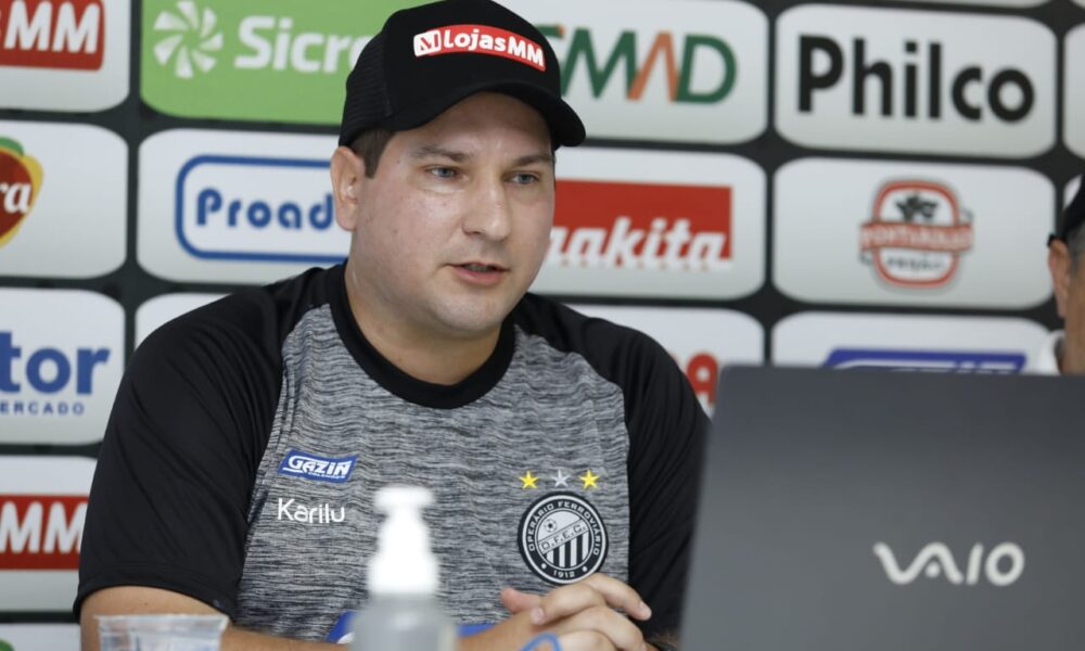 Floresta anuncia o técnico Matheus Costa até o fim da Série C