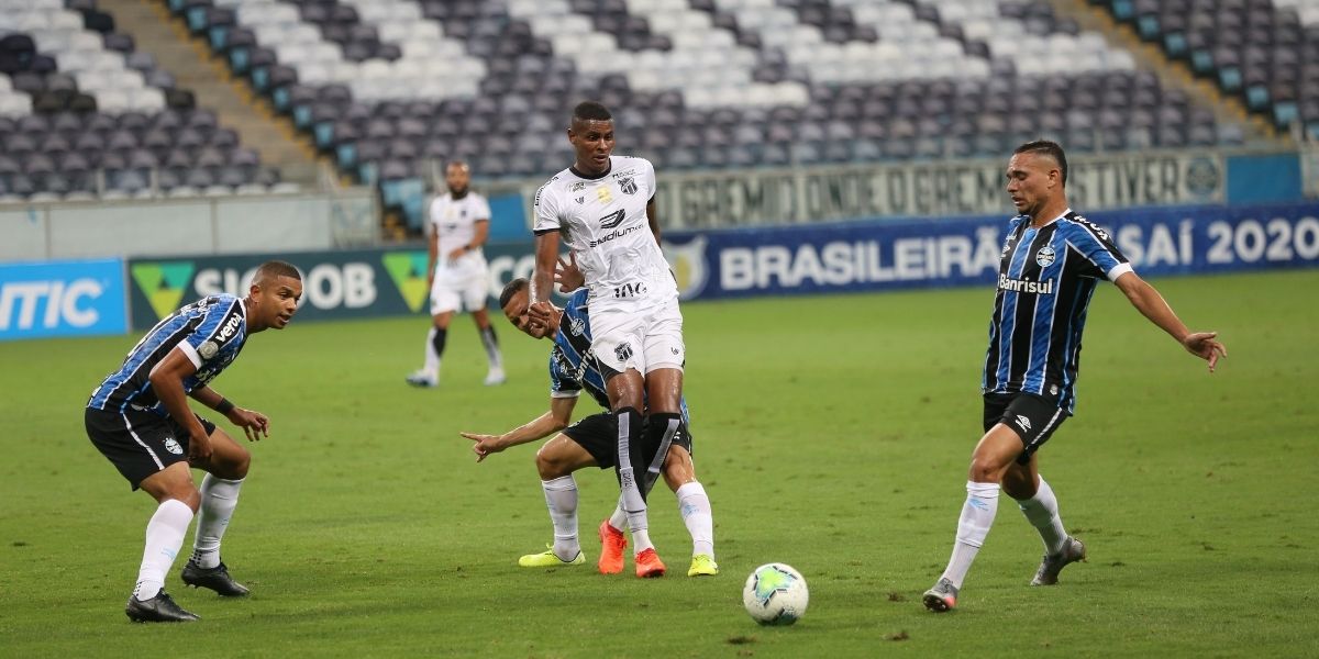 Ceará erra na na defesa e perde para o Grêmio, no Sul, na Série A