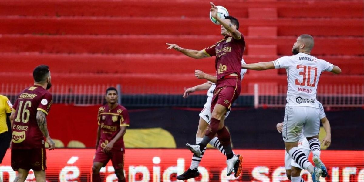 Sport joga mal, perde para o Vasco e desperdiça bom momento na Série A