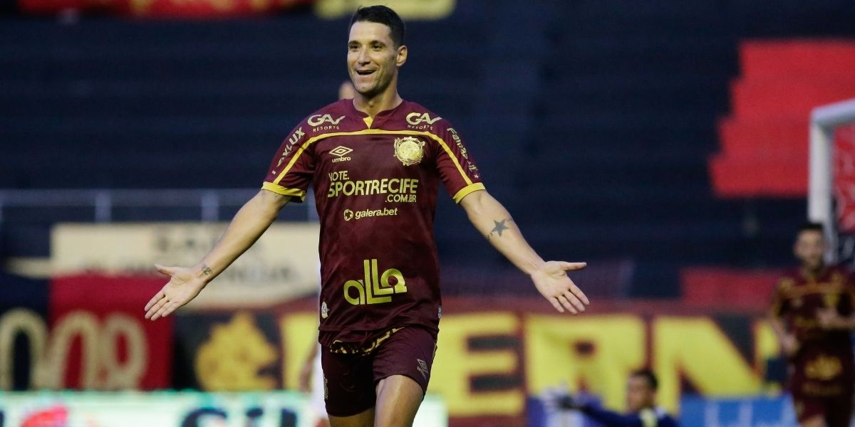 Desde que estreou, Thiago Neves é quem mais participa de gols no Sport