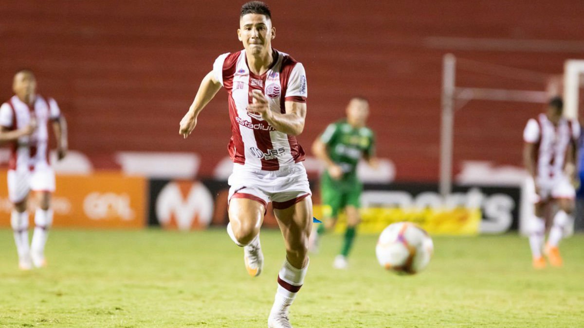 Jogadores do Náutico postam fotos com Paiva em tom de despedida