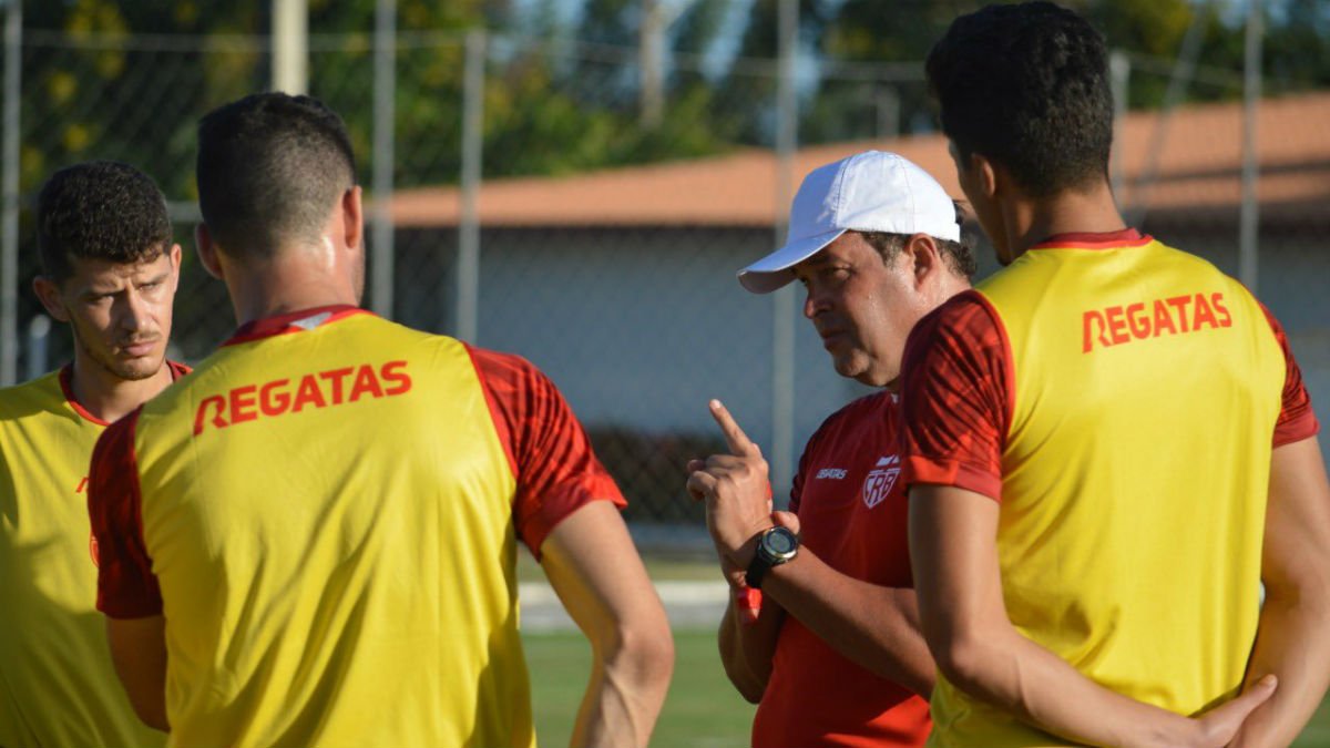 CRB deve manter base do jogo de ida para decisão contra o CSA