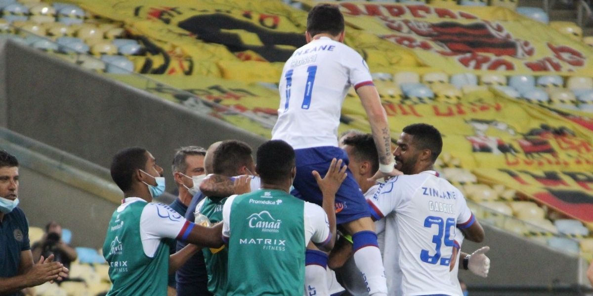 Na Fonte Nova, Bahia encara o Athletico para sair do Z4 da Série A