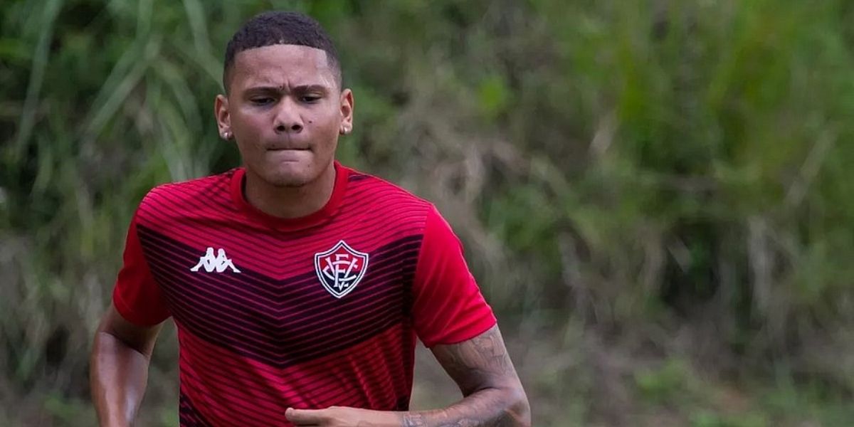 Guilherme Rend reforça Vitória ante Santa Cruz pela estreia do Nordestão