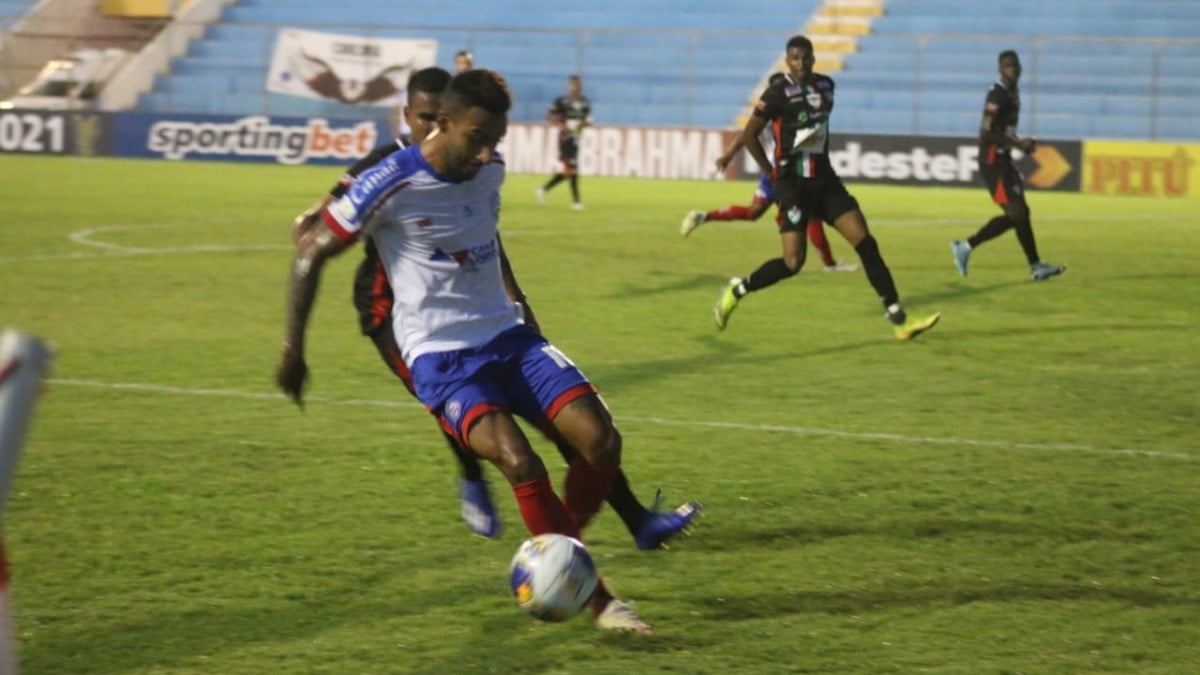 Veja os gols de Salgueiro 2 x 3 Bahia pela Copa do Nordeste