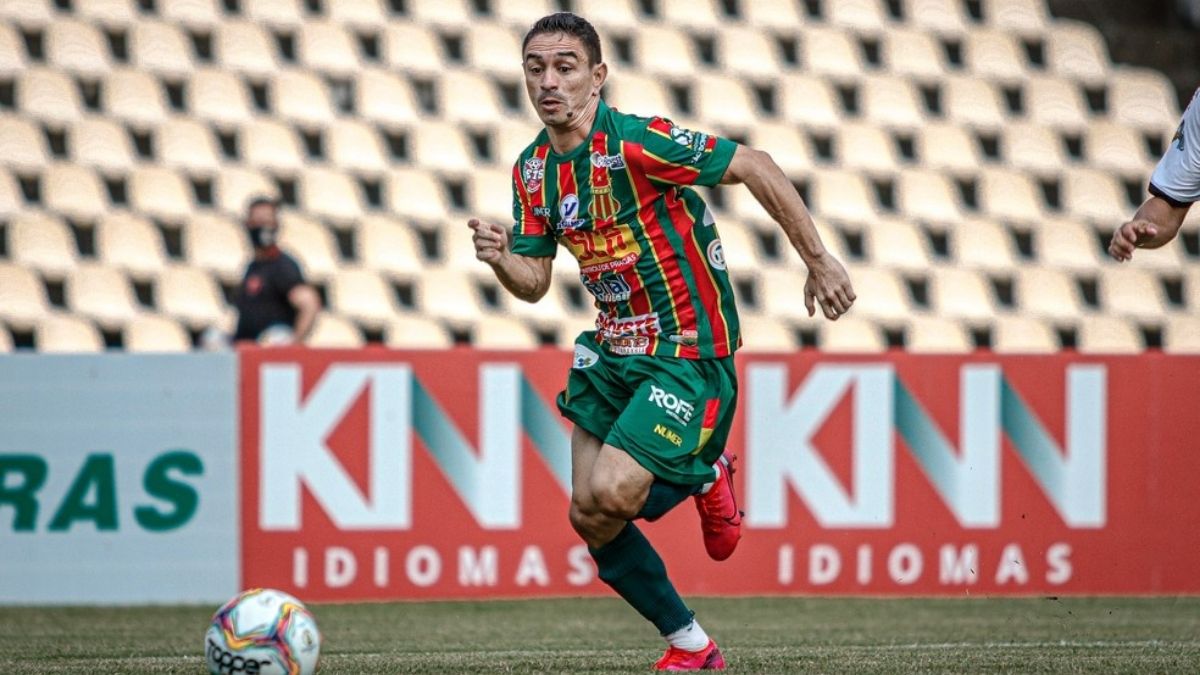 Pimentinha renova com Sampaio Corrêa até o final de 2021