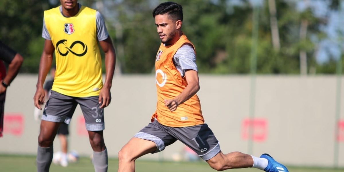 Madson é regularizado e reforça Santa Cruz diante do Ypiranga-AP