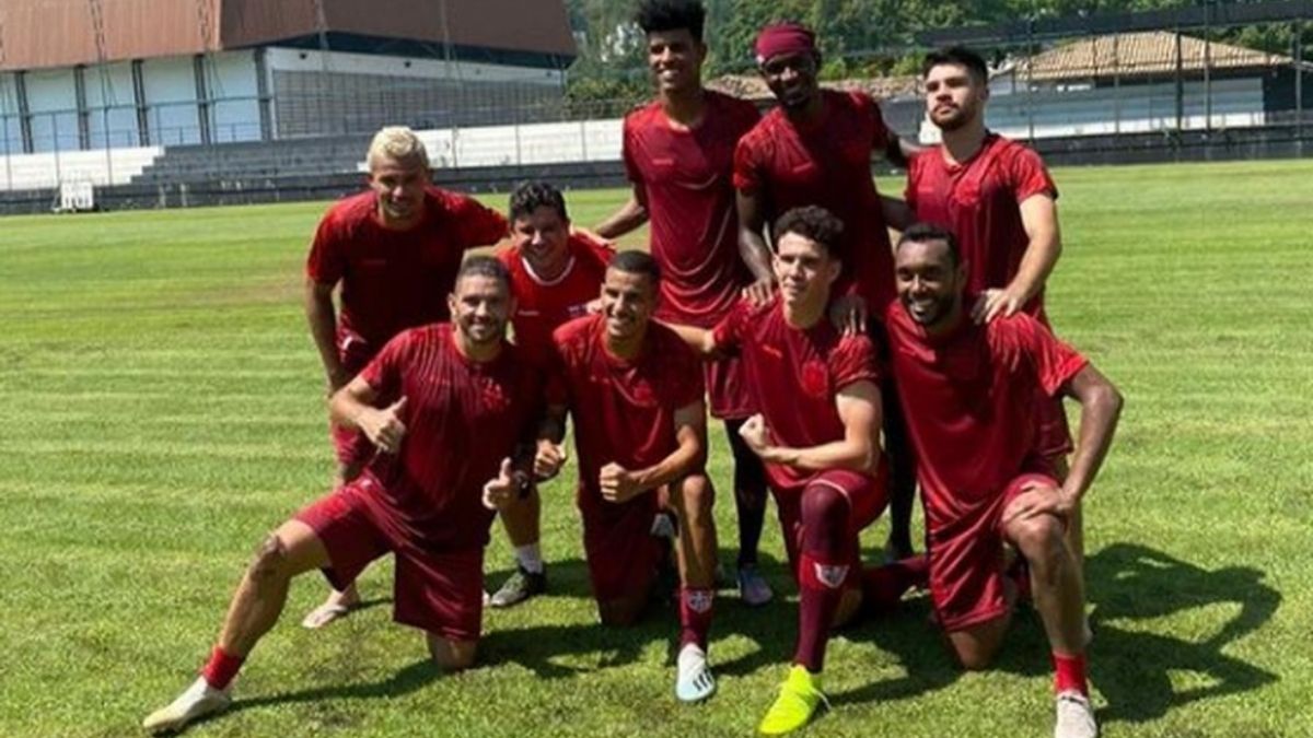 Com retorno de titulares, CRB está pronto para estreia na Copa do Brasil. Veja provável time