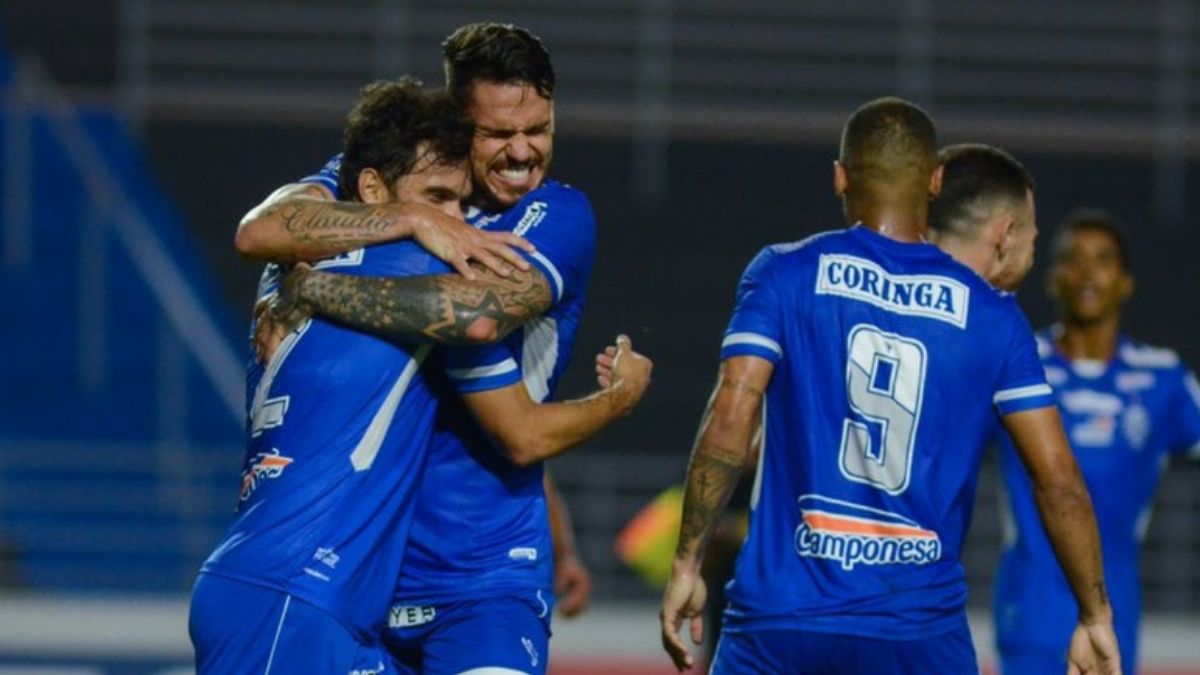 Mozart deve repetir CSA do clássico para estreia na Copa do Brasil