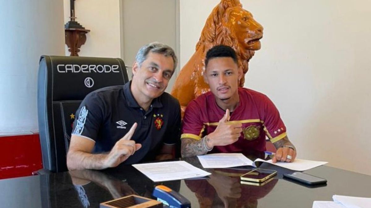 Oficializado, Neílton terá salário pago integralmente pelo Sport