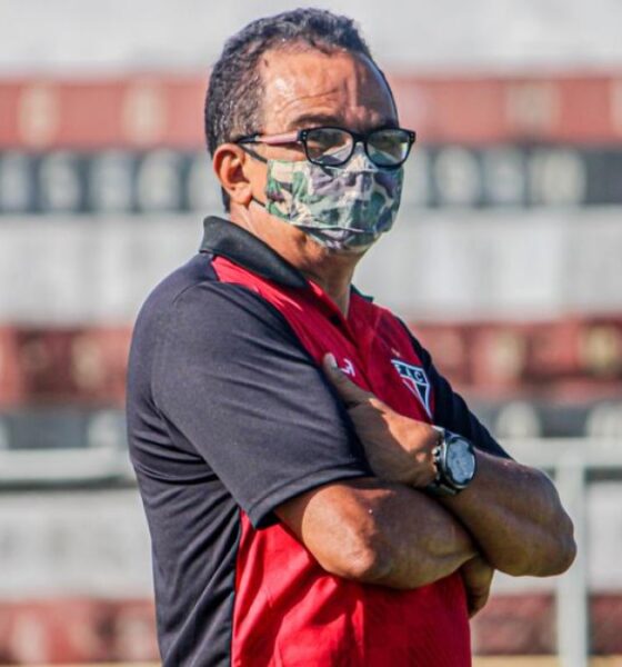 Francisco Diá, técnico do Ferroviário