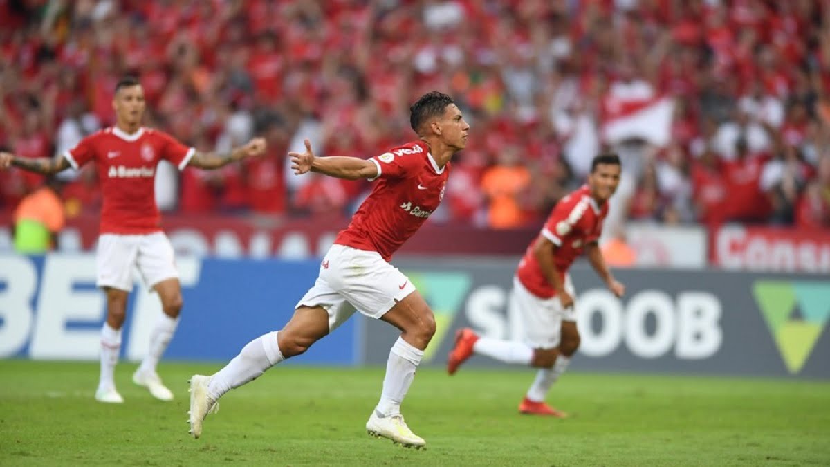CRB negocia com Internacional o empréstimo de Sarrafiore