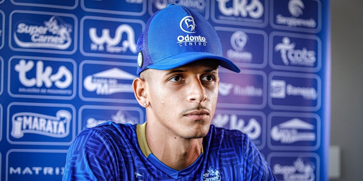 Juba destaca aval de Daniel Paulista e mira crescimento no Confiança