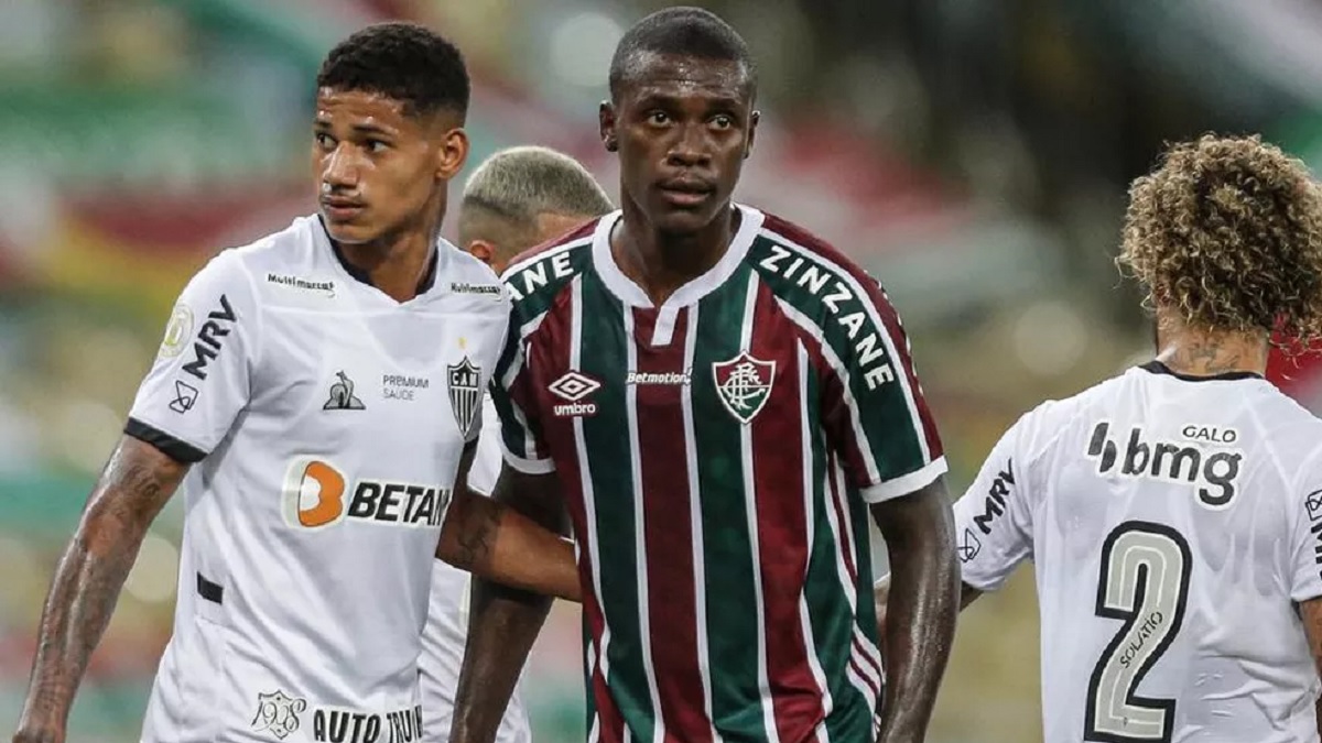 CRB contrata zagueiro Frazan por empréstimo do Fluminense