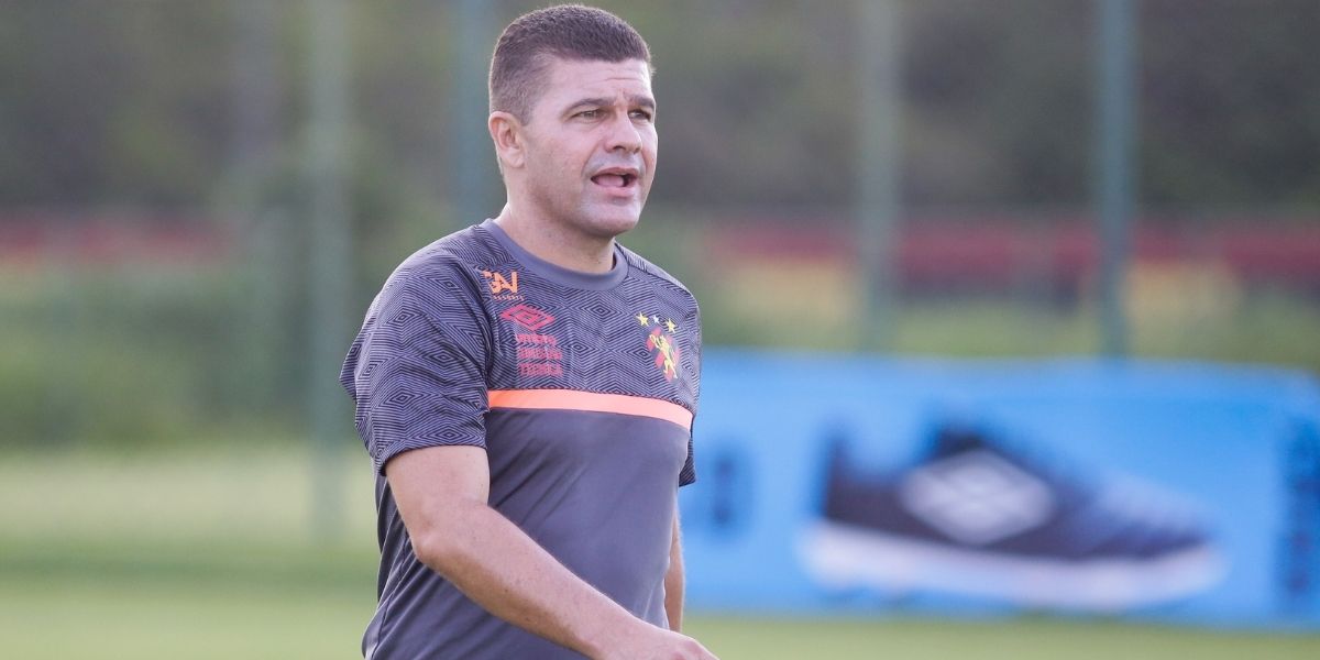 Sport: Louzer confirma força máxima e cita peso do clássico: ‘Exige a mais’