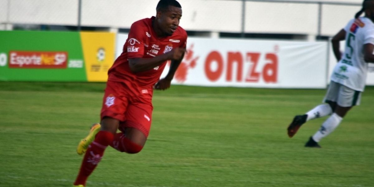 Em meio às semi do Estadual, Sergipe anuncia saída de dois jogadores