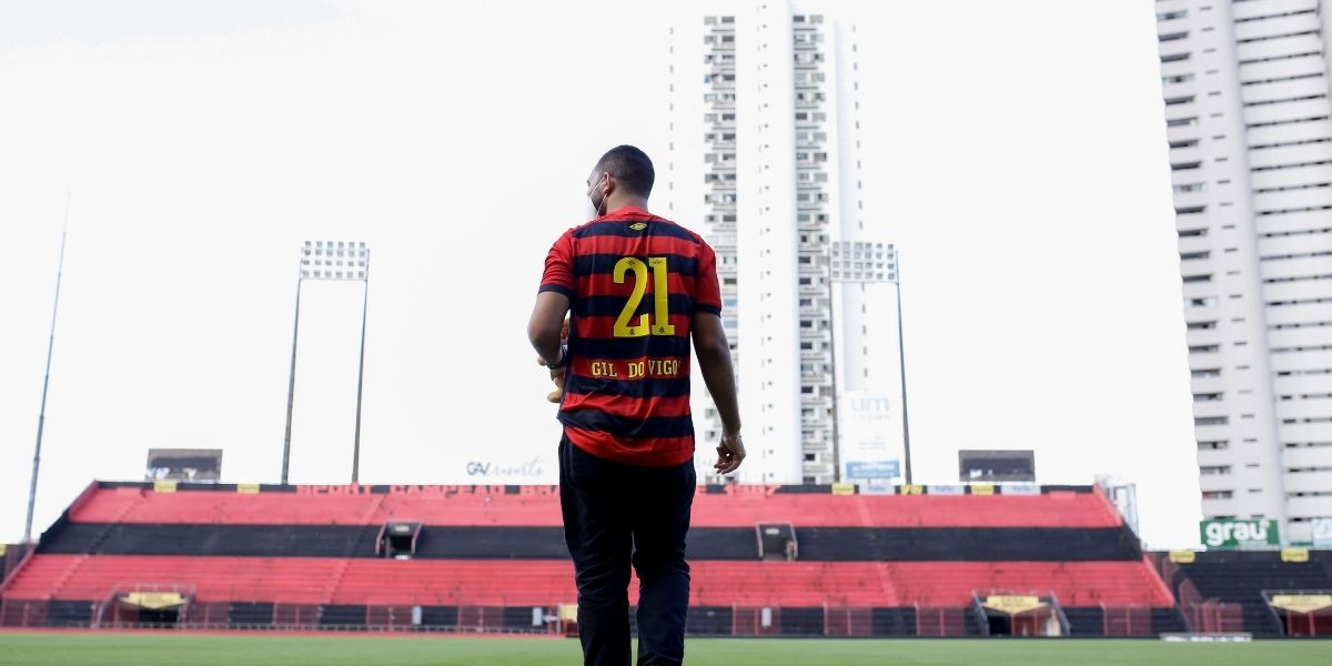 Pedido de exclusão de conselheiro é protocolado no Deliberativo do Sport