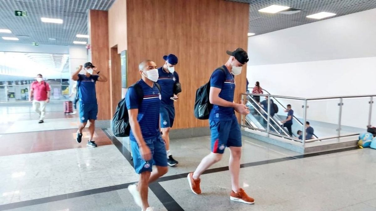 Com Douglas recuperado da Covid-19, Bahia embarca para a final contra o Ceará