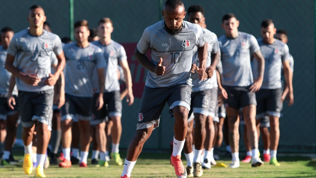 Equipe ideal e upgrade físico: os ajustes do Santa Cruz para estreia na Série C