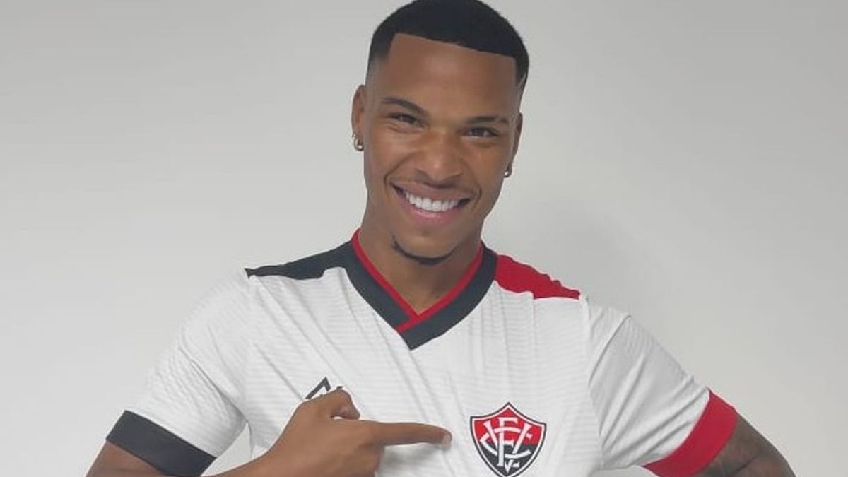 Vitória anuncia contratação do atacante Guilherme Santos, promessa do Atlético-MG