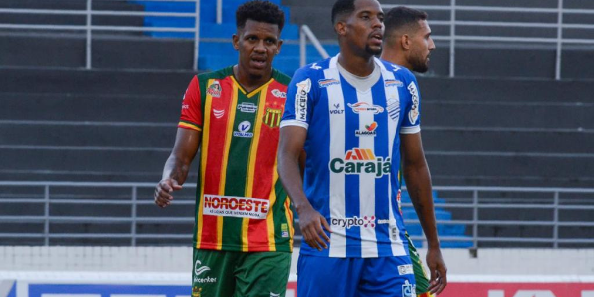 CSA joga melhor, mas Sampaio se segura e empatam no Rei Pelé