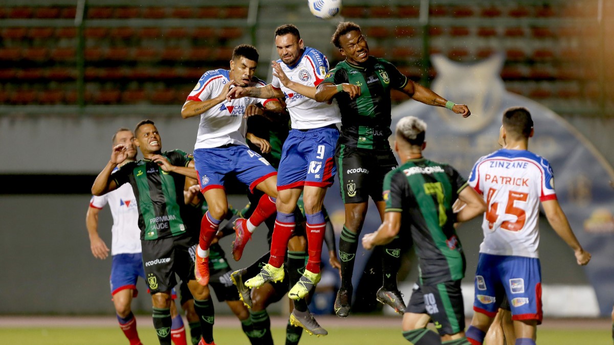 Bahia joga mal, reage no fim, mas perde por 4 a 3 para América-MG