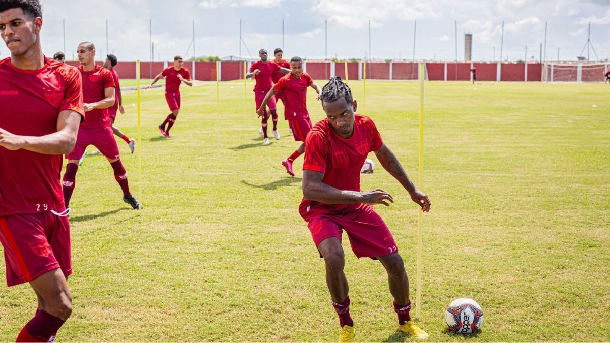 CRB tem uma ausência e um retorno contra o Vasco. Veja provável time