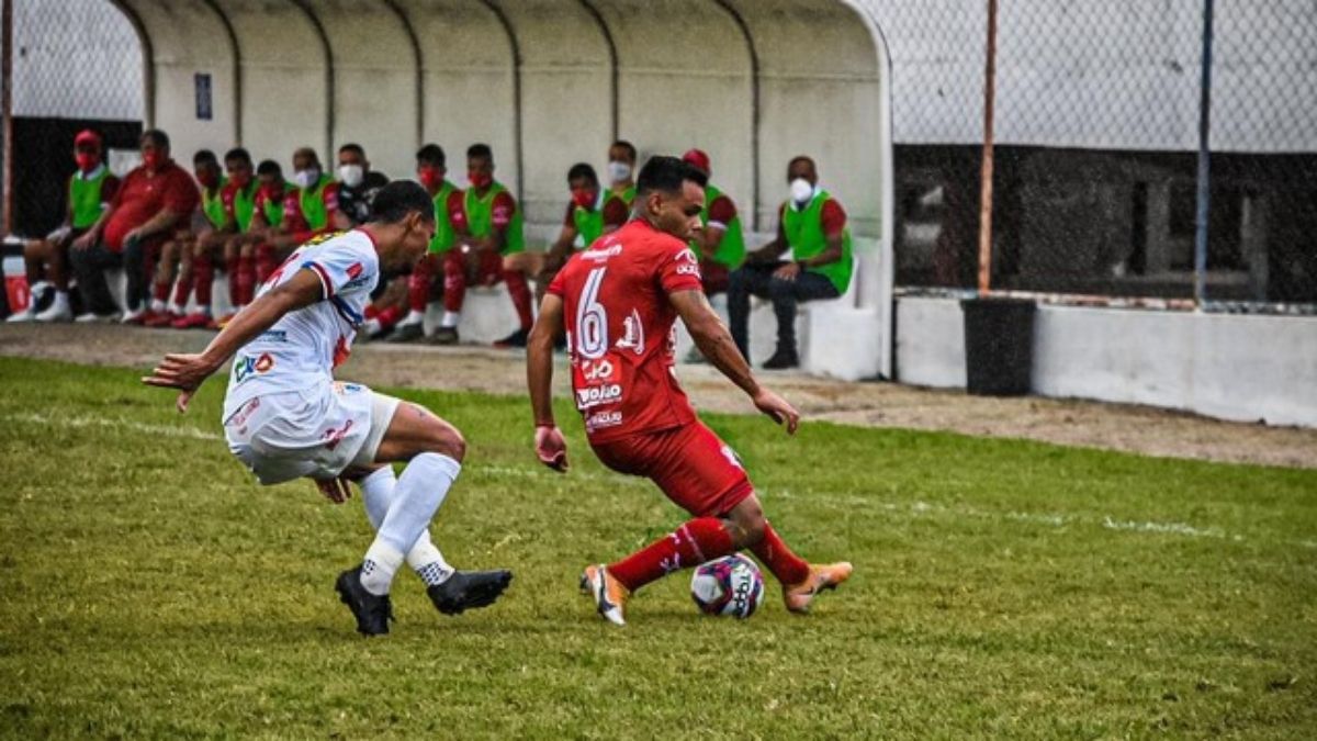 Pedro Henrique decide, Itabaiana quebra tabu sobre o Sergipe e vence a primeira na Série D