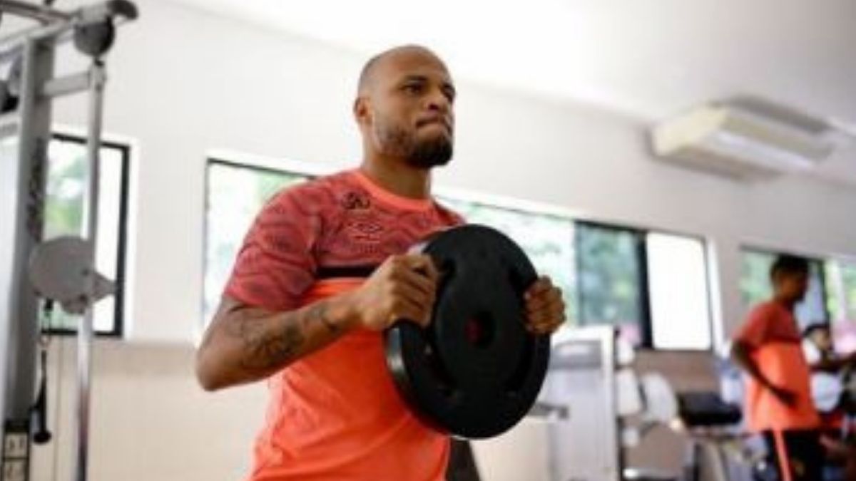 Após ato de indisciplina, Patric se reapresenta e volta a treinar no Sport