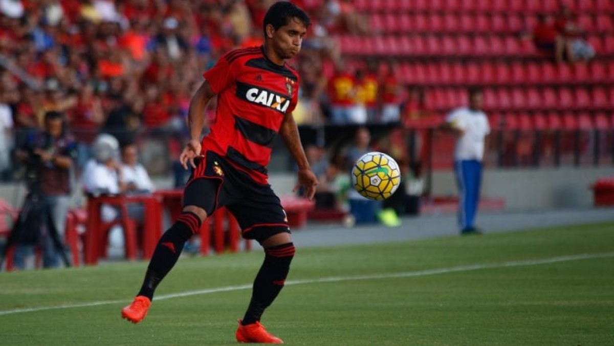 Everton Felipe Sport