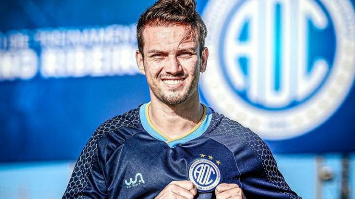 Confiança anuncia meia Jhemerson, ex-Vitória e que estava na Tombense