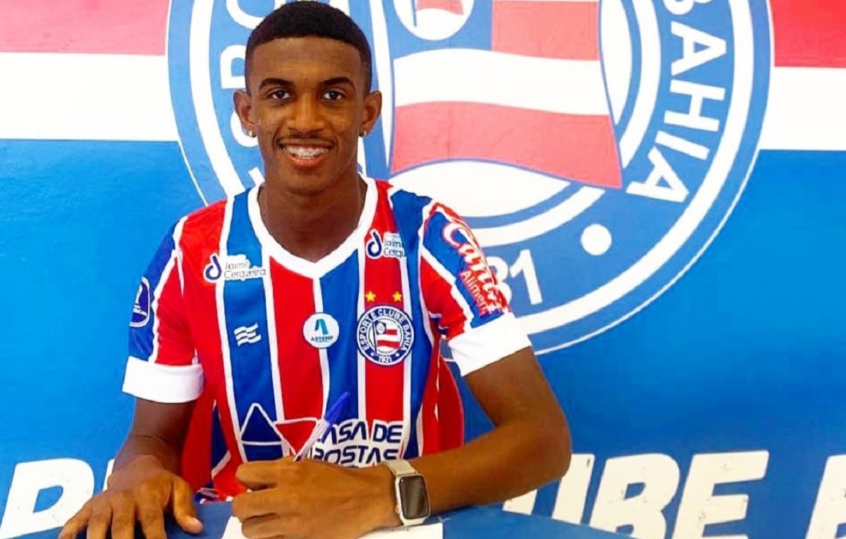 Bahia renova com prata da casa Douglas Borel até o fim de 2024