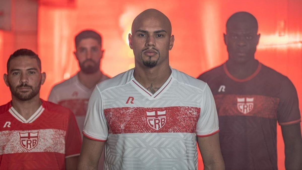 Com digitais de torcedores, CRB lança novos uniformes para temporada