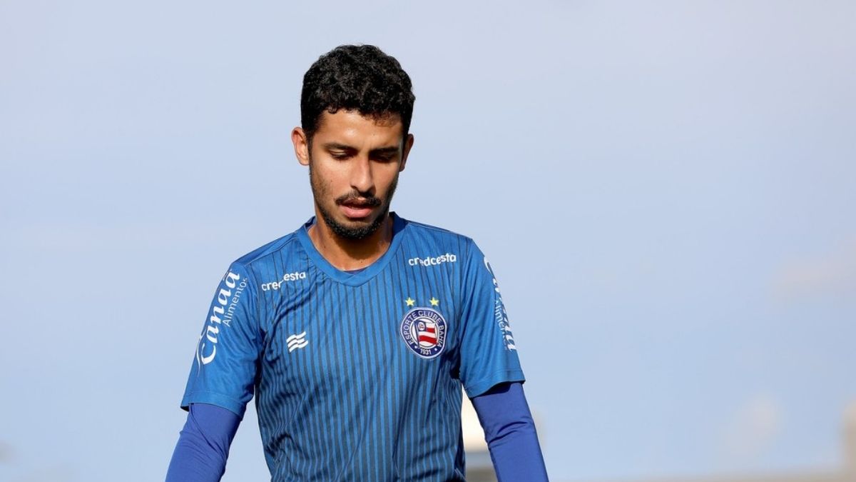 Bahia consegue reversão de pena no STJD e Daniel é liberado para enfrentar Atlético-MG