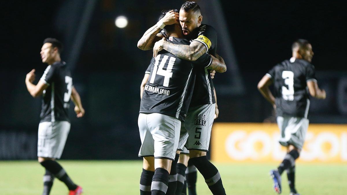 Sampaio Corrêa aperta até o fim, mas acaba derrotado pelo Vasco na Série B