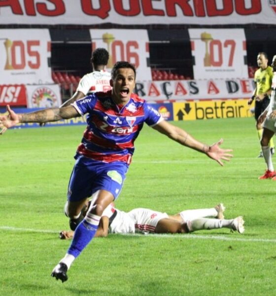 Robson, atacante do Fortaleza