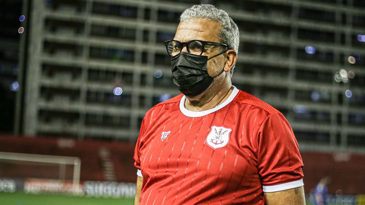 Ao NE45, Hélio dá detalhes do retorno ao Náutico e fala em buscar o acesso à Série A