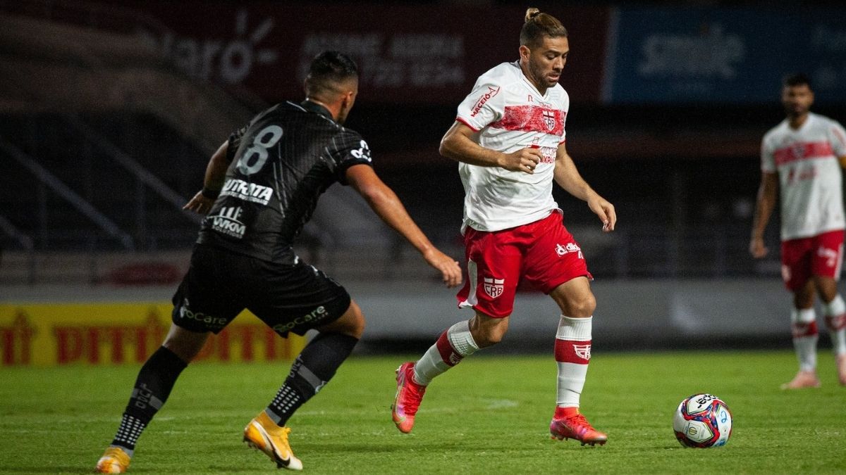 Com força máxima, CRB fica apenas no empate com a Ponte no Rei Pelé e deixa G4 da Série B