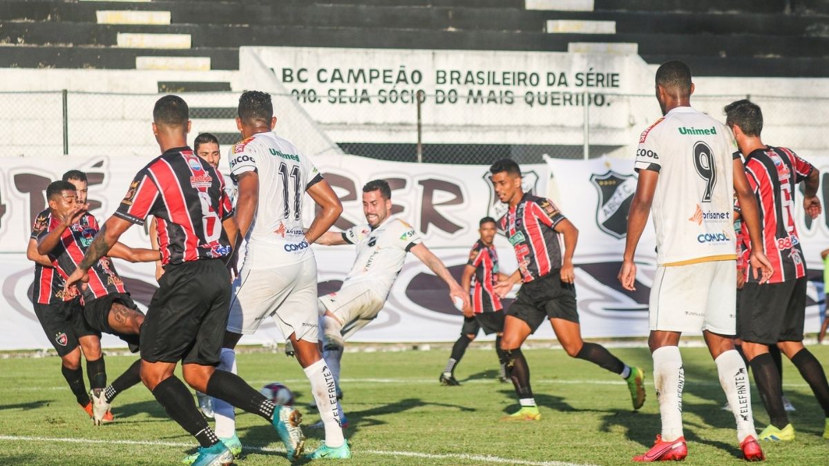 Vereador denuncia Caucaia com suspeita de manipulação de resultados na Série D