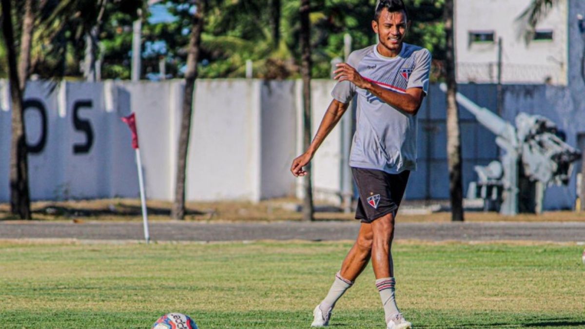 Volante do Ferroviário prevê jogo difícil contra o Santa Cruz, domingo