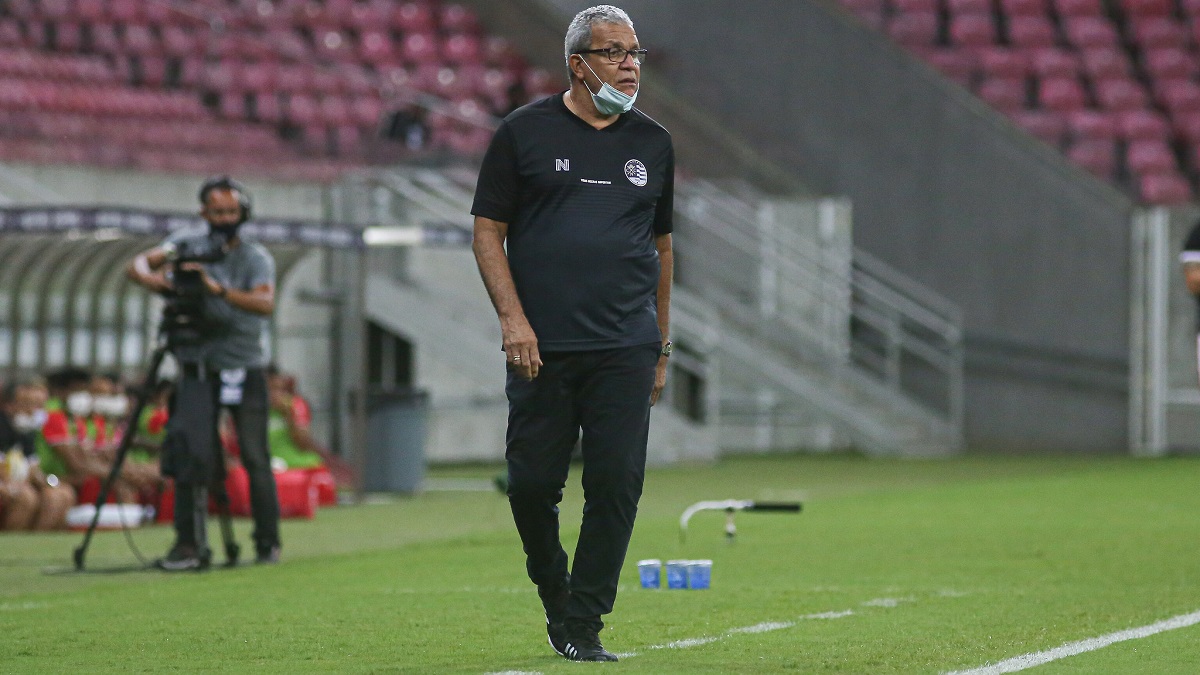 Hélio aponta erros técnicos do Náutico e diz que grupo está abaixo do que é capaz
