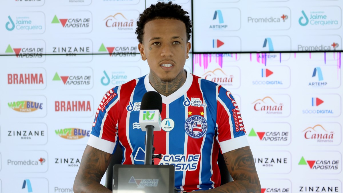 Bahia rescinde o contrato com o volante Luizão