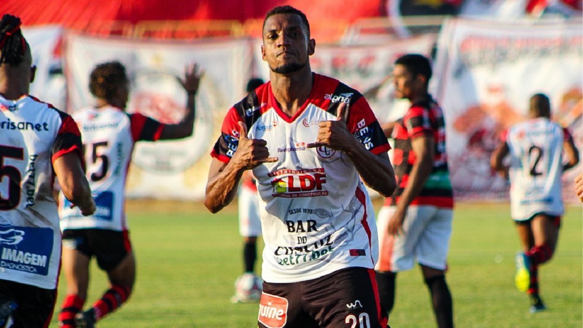 Campinense vence o Guarany de Sobral e se classifica para o mata-mata do acesso