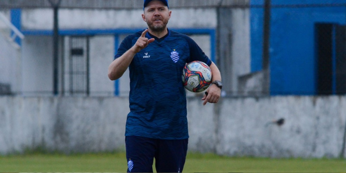 CSA: Mozart se diz insatisfeito com atuação contra CSE, que tirou rival CRB do G4 do Alagoano