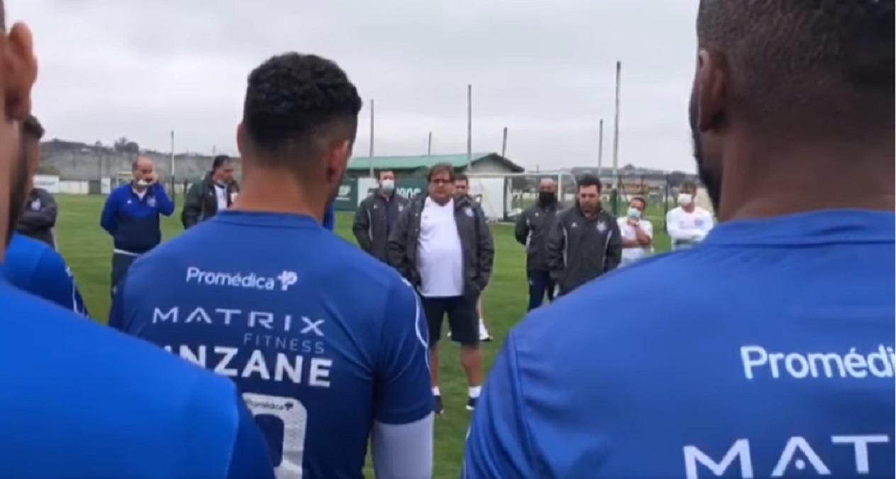 Guto Ferreira comanda primeiro treino após retorno ao Bahia