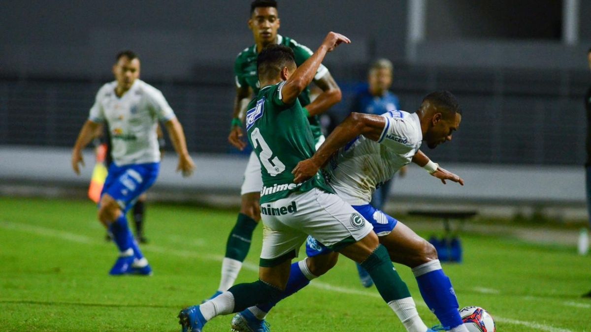 Adversários nesta sexta, CSA nunca marcou gols fora de casa contra o Goiás