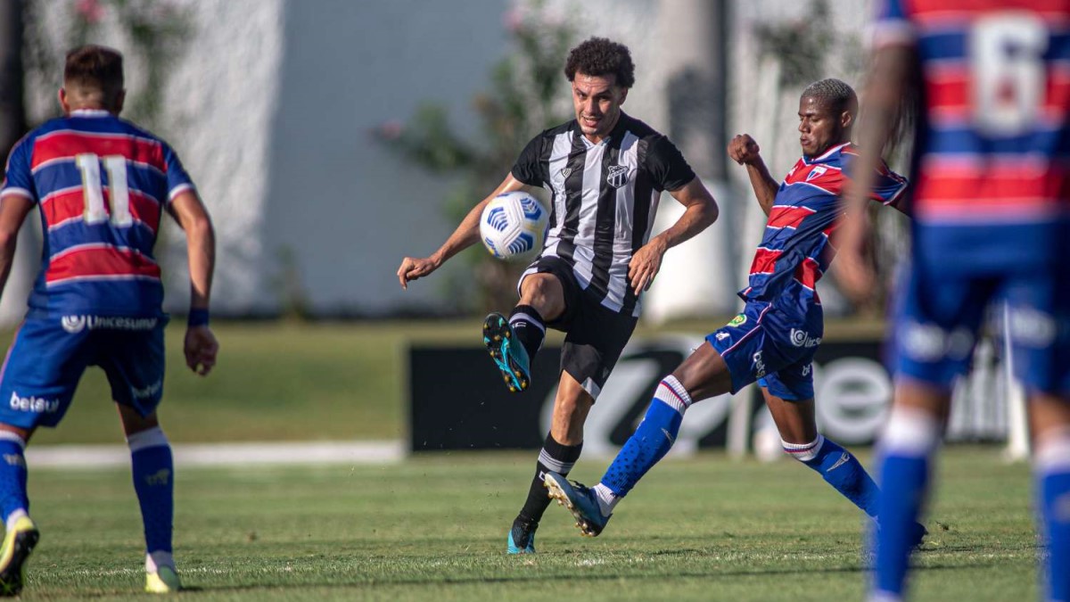 Ceará segura empate com Fortaleza e avança para final do Brasileiro de aspirantes