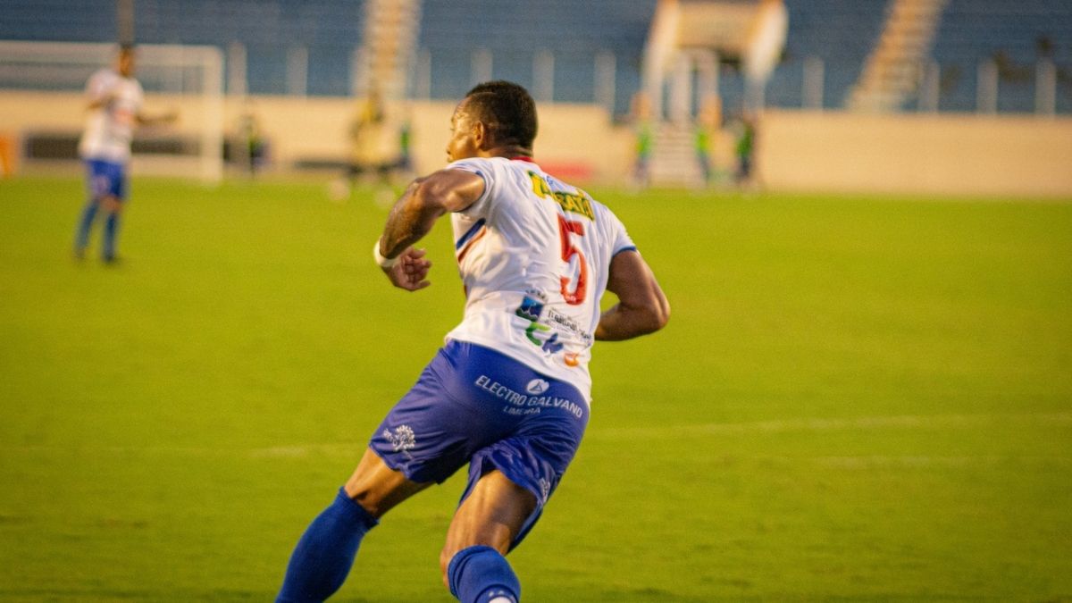 Nos pênaltis, Itabaiana bate Bahia de Feira e enfrenta Vitória no Pré Nordestão